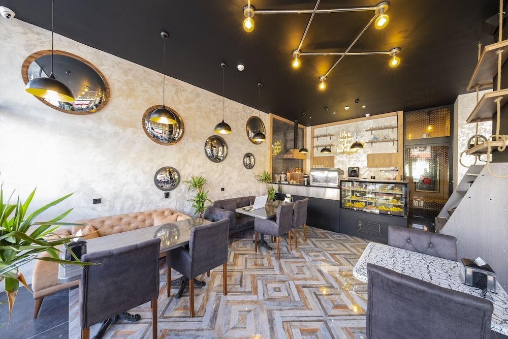 Rush Hotel イスタンブール エクステリア 写真